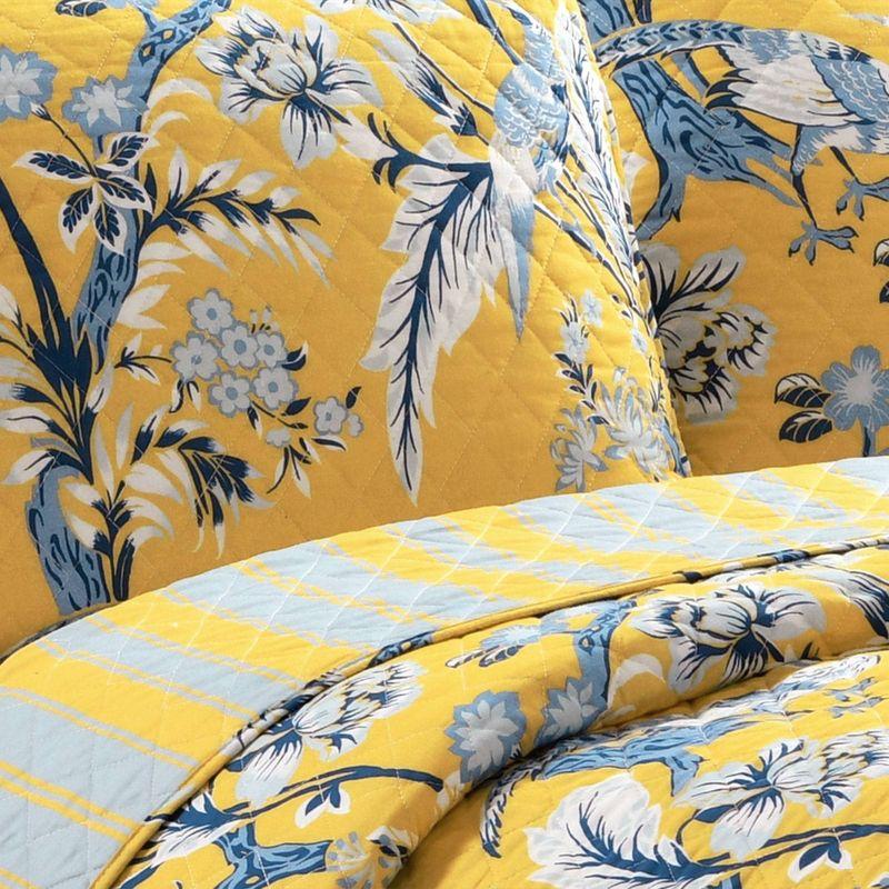 Yellow and Blue Reversible Cotton Full Quilt Set