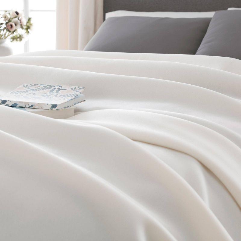 Throw Blanket, Original Blanket,  Snuggle-Ready,  Durable Machine Washable Pet Friendly, All-Season Comfort, Layering Bed Sofa Blanket, Blanket for Bed, Cozy Throw Blanket