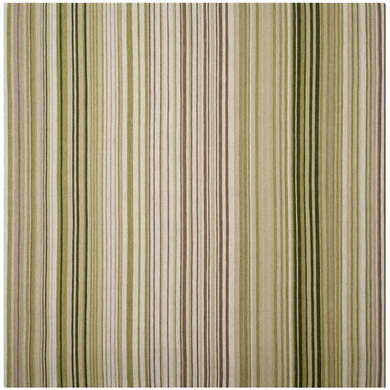 Marbella MRB273 Hand Loomed Indoor Area Rug - Green - 7'x7' - Safavieh.
