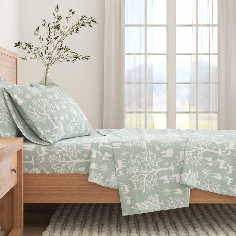 FreshFolds 100% Turkish Cotton Holiday Printed Flannel Sheet Set