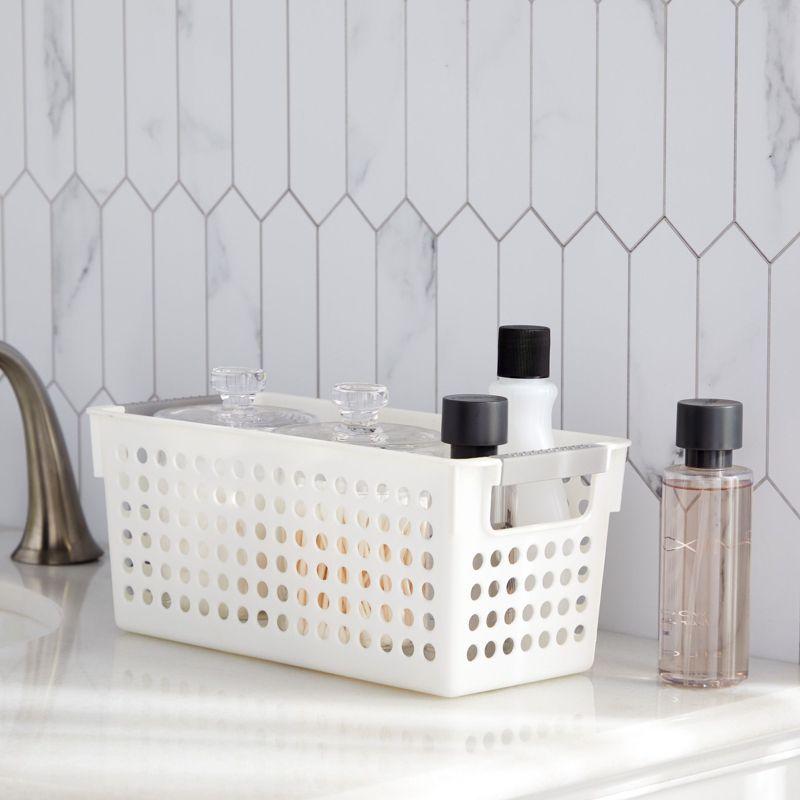 Farmlyn Creek 4 Pack Plastic Baskets for Organizing, Small Bins with Handles for Kitchen, Bathroom, Laundry, Shelf (White, 5 Inches)