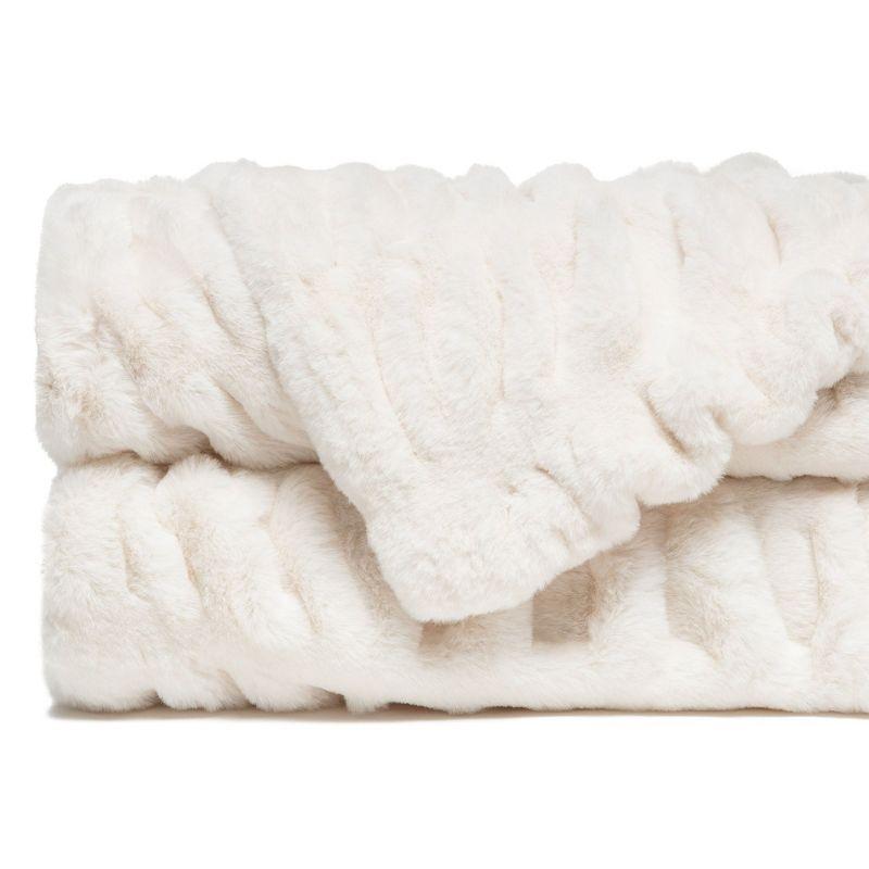 Chanasya Ruched Faux Fur Throw Blanket - Reversible Mink Blanket -  92" x 85” (Queen Size) - Cloud