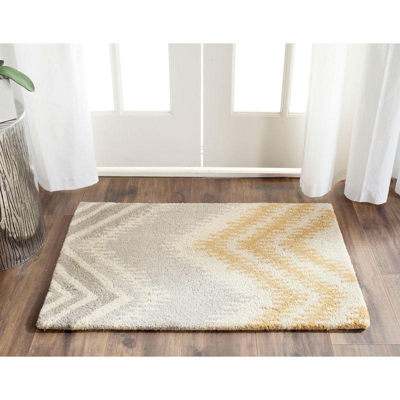 Capri CPR445 Hand Tufted Accent Rug - Grey/Gold - 2'x3' - Safavieh.