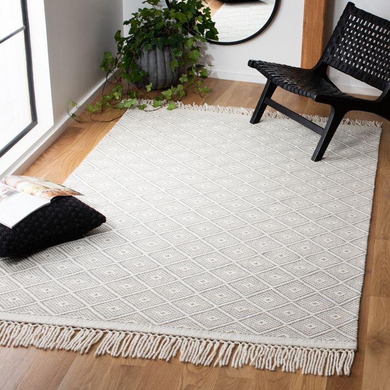 Vermont VRM311 Hand Loomed Area Rug  - Safavieh