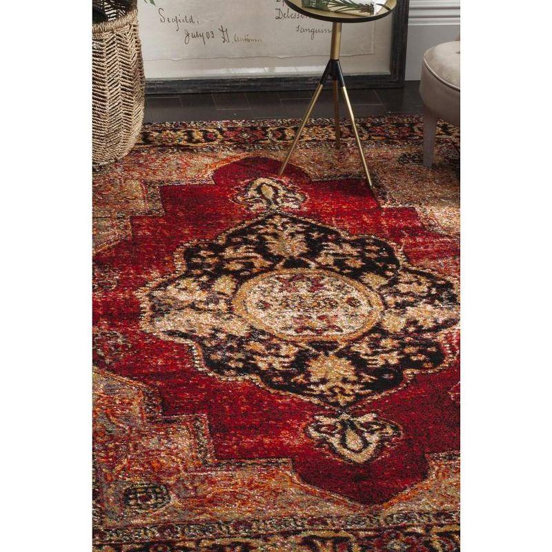 Vintage Hamadan VTH219 Power Loomed Indoor Area Rug - Red/Multi - 4'x6' - Safavieh.