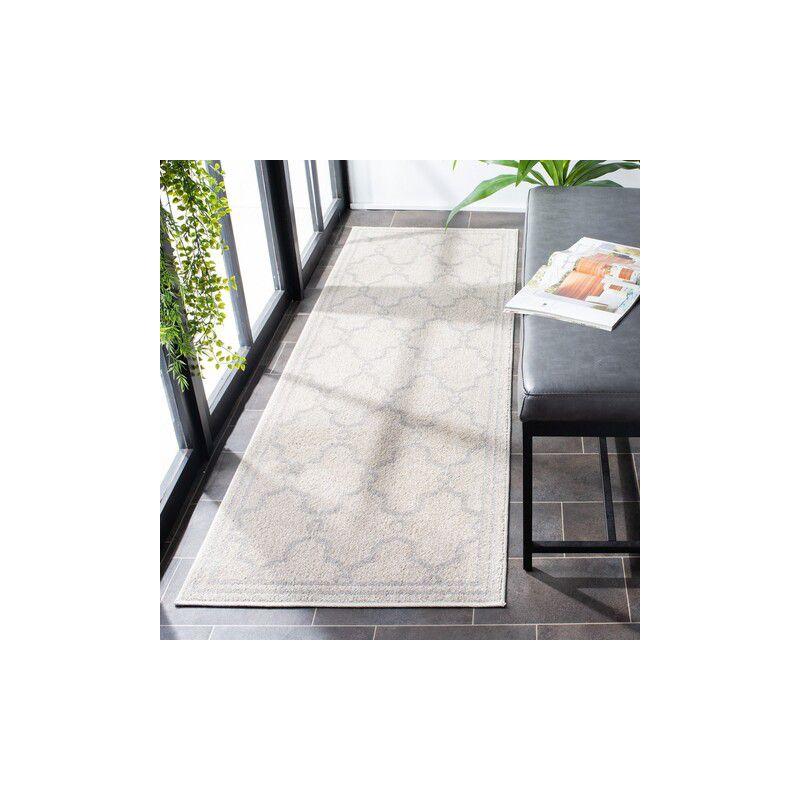 Amherst AMT414 Power Loomed Area Rug  - Safavieh