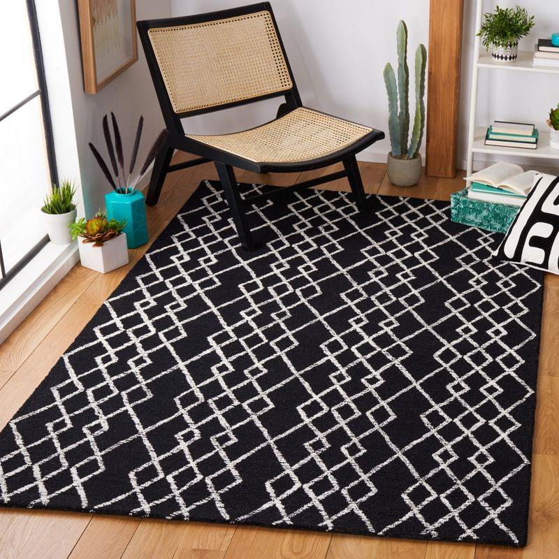 Metro MET994 Hand Tufted Area Rug  - Safavieh