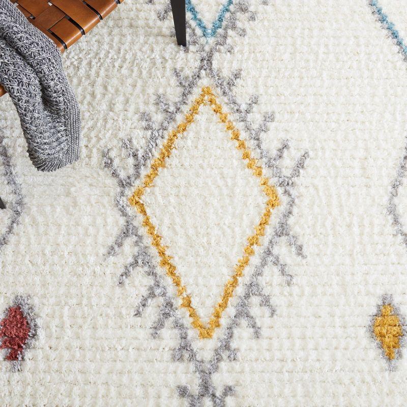 Marrakesh MRK310 Power Loomed Area Rug - Ivory/Gray - 6'7"x6'7" - Safavieh.