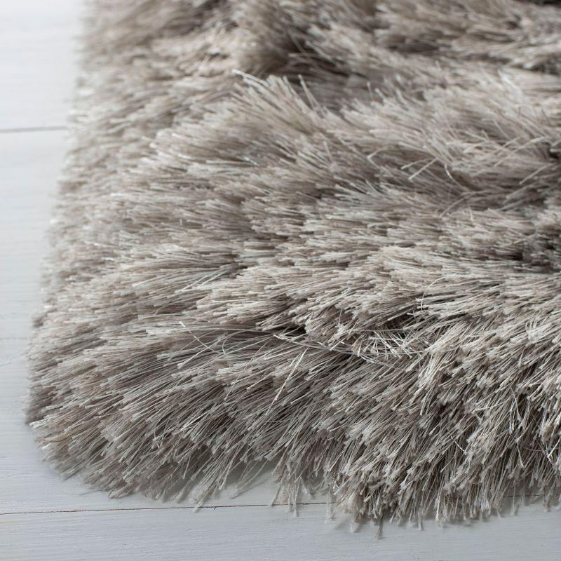 Ocean Shag OCG101 Hand Tufted Indoor Accent Rug - 4'x4' - Light Grey - Safavieh