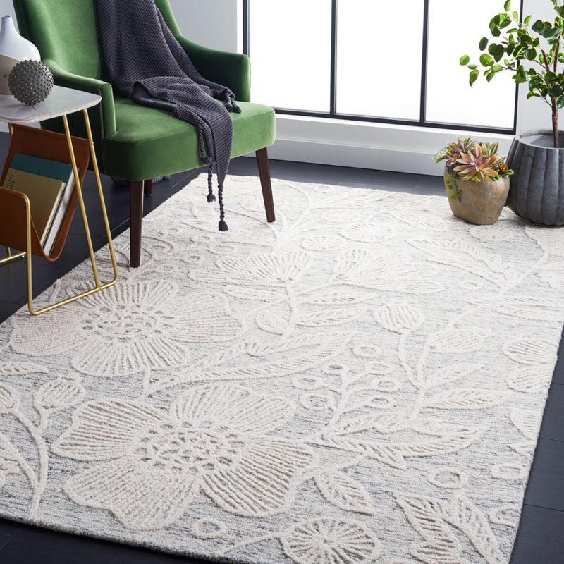 Hand Tufted Wool Floral Rug