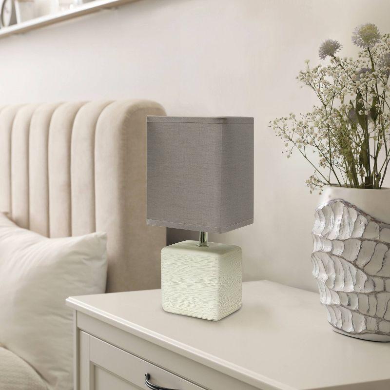Eagarville Table Lamp