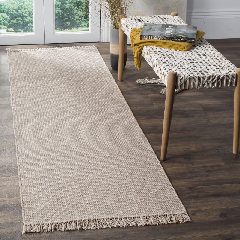 Montauk MTK340 Hand Woven Indoor Rug - Safavieh