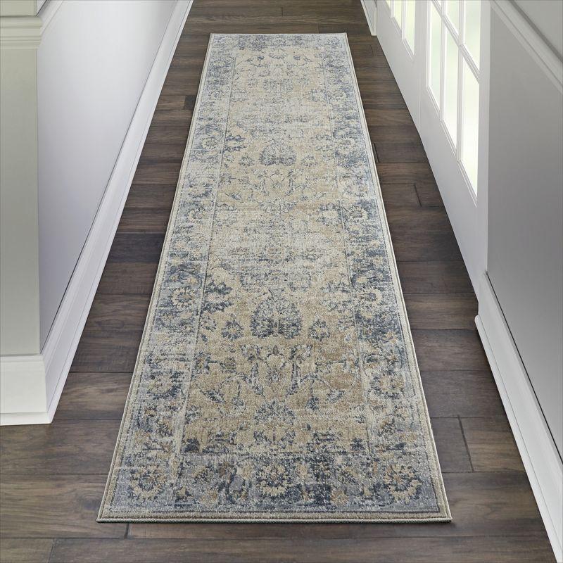 Ivory Elegance 26'' Synthetic Easy-Care Handmade Rug