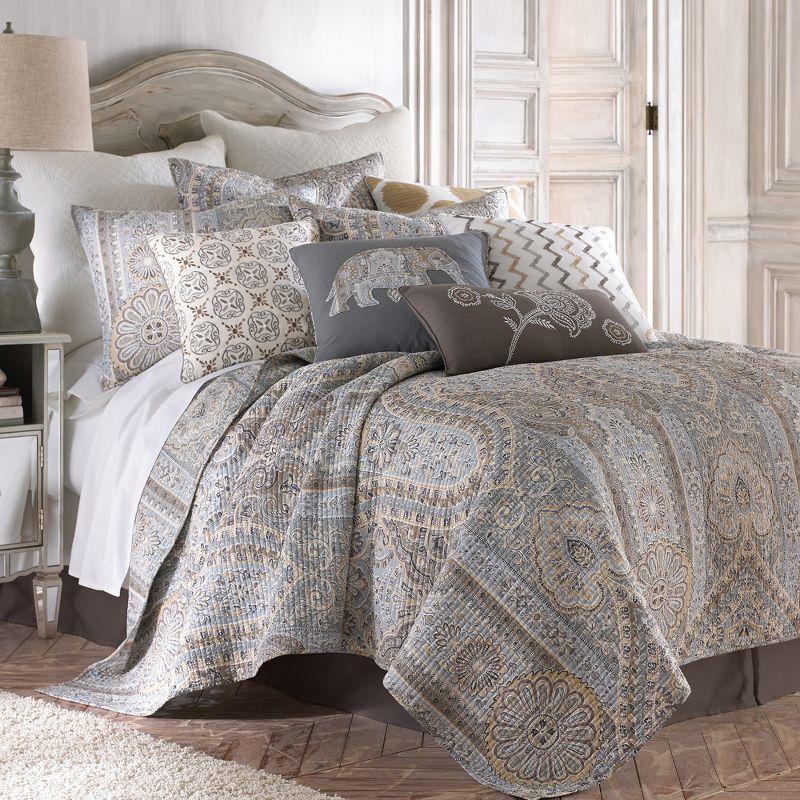 Casablanca Gray Cotton Reversible Full/Queen Quilt Set