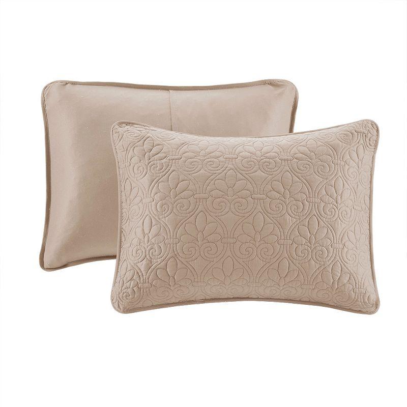 Madison Park Quebec Reversible Quilt Set