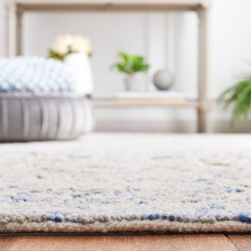 Msr Trace Area Rug In Ivory / Blue