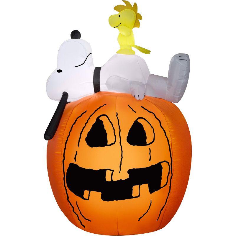 Peanuts Airblown Inflatable Snoopy and Woodstock on Pumpkin Scene Peanuts, 4.5 ft Tall, Multicolored
