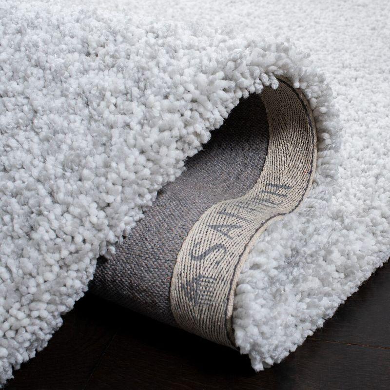 Ultimate Shag SGU211 Hand Tufted Indoor Area Rug - Silver/Ivory - 5'x8' - Safavieh.
