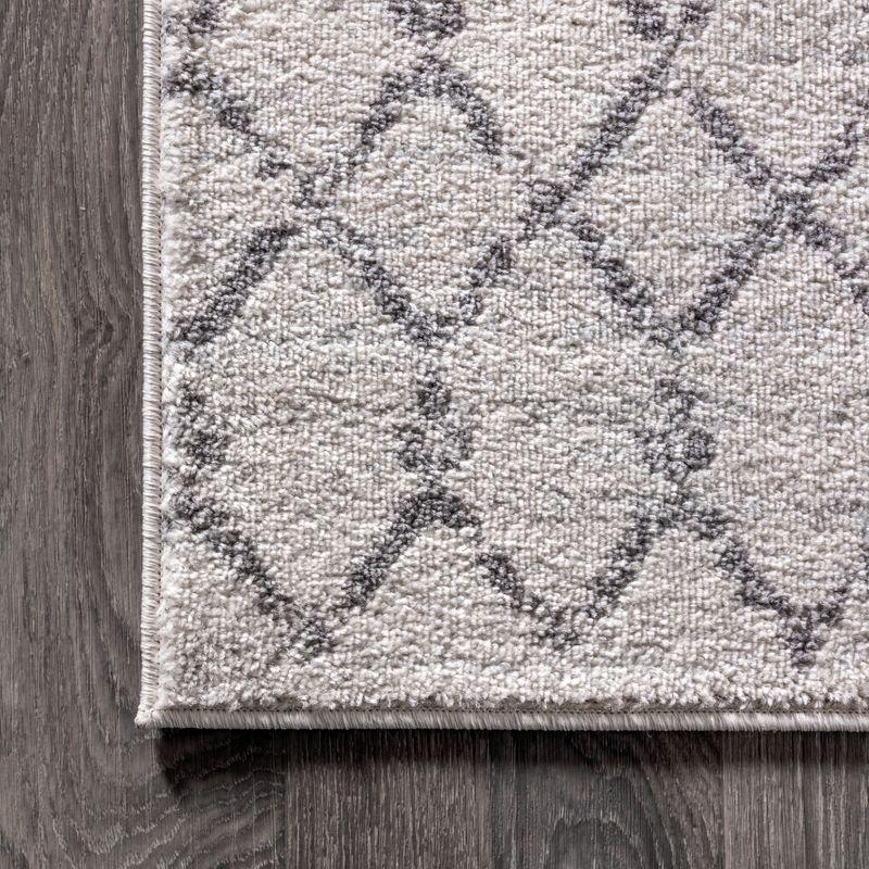 JONATHAN Y Moroccan HYPE Boho Vintage Diamond Cream/Gray 4 ft. x 6 ft. Area Rug