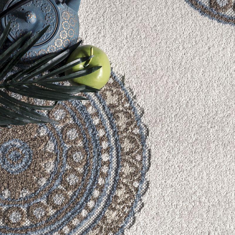 Nuloom Andi Geometric 5x8 Indoor/Outdoor Area Rug for Living Room Patio Deck Front Porch Kitchen, Beige/Brown