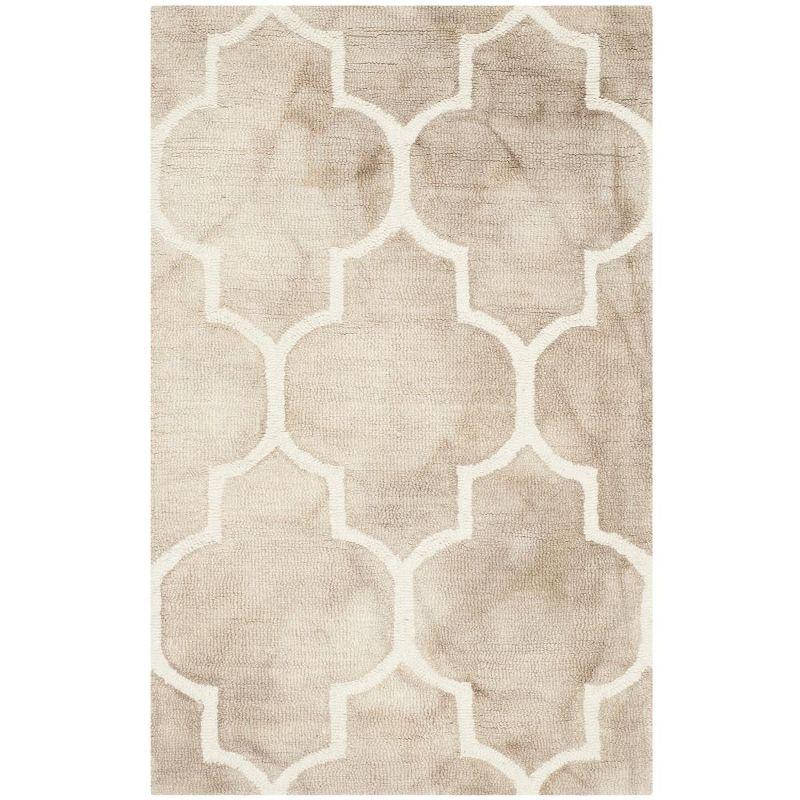 Dip Dye DDY535 Hand Tufted Area Rug  - Safavieh