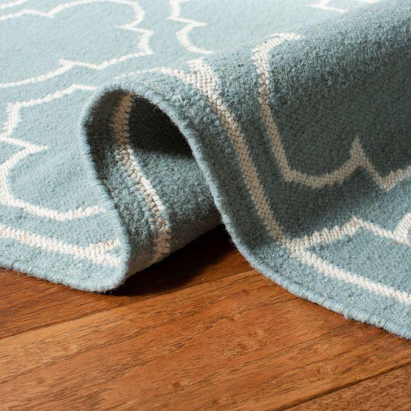 Handmade Blue/Ivory Wool Flat Woven Reversible Rug, 4' x 6'