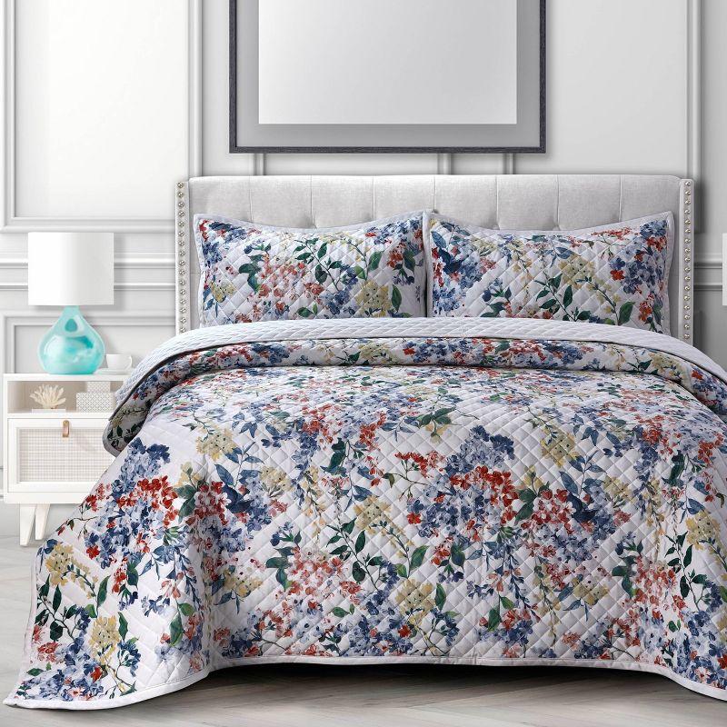 Floris Multicolor Queen Velvet Quilt Set with Floral Pattern