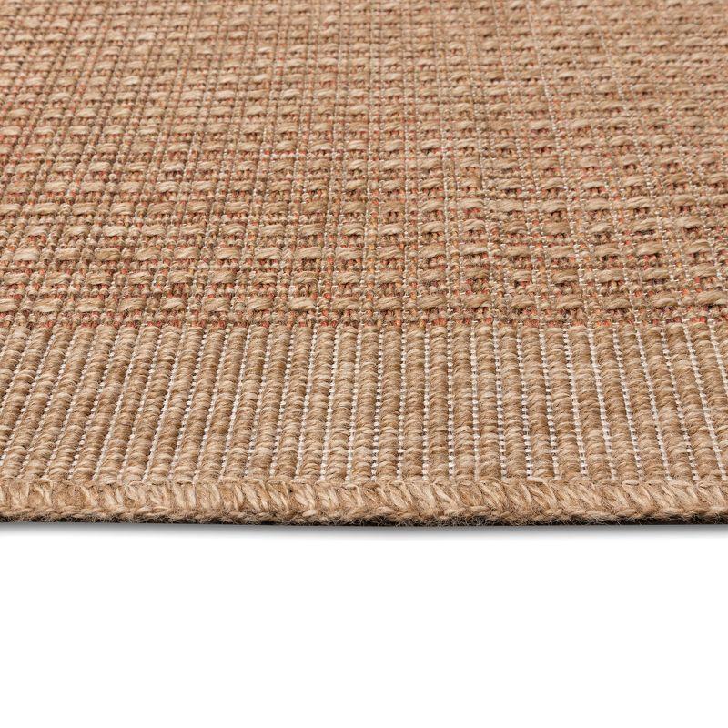 Liora Manne Sahara Texture Border Indoor/Outdoor Rug Terracotta 1'11" x 7'6".