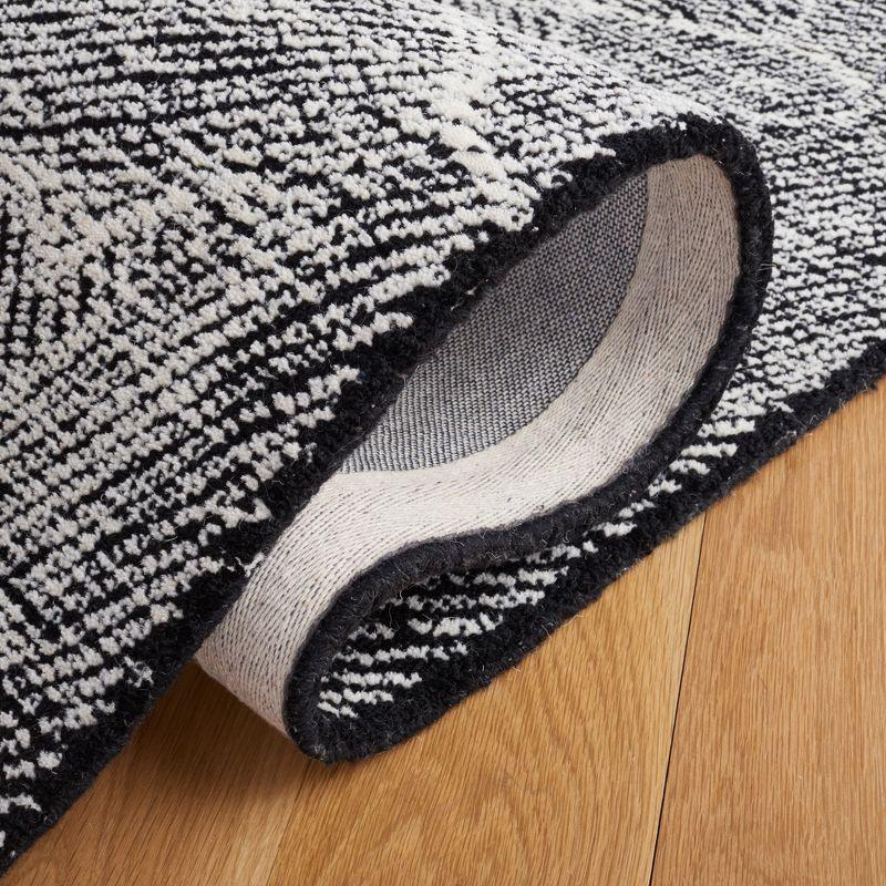 Metro MET999 Hand Tufted Indoor Area Rug - Black/Ivory - 6'x6' - Safavieh