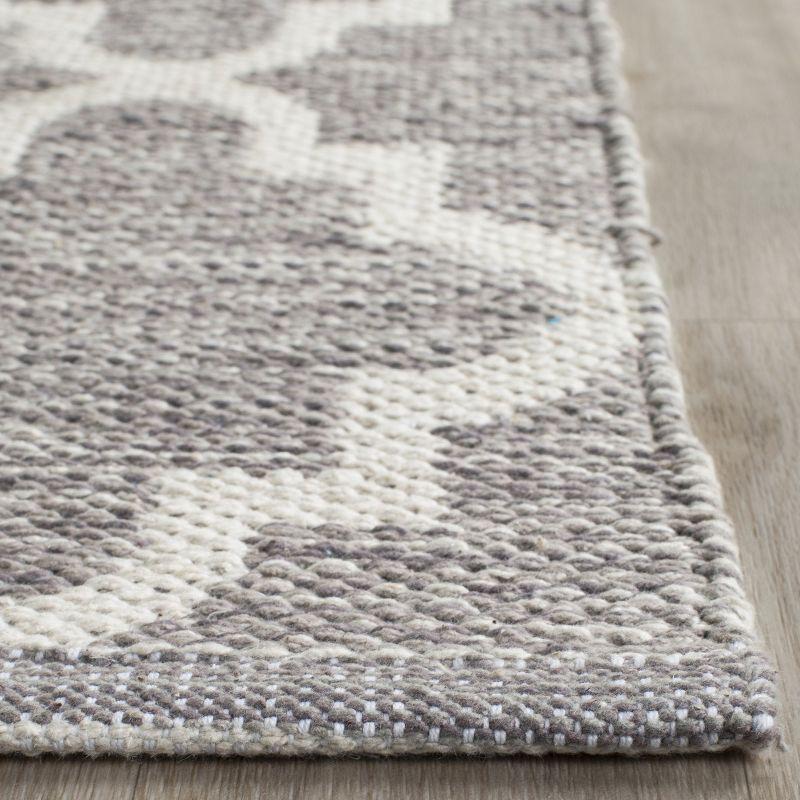 Montauk MTK810 Hand Woven Indoor Area Rug - Grey/Ivory - 6'x6' - Safavieh.