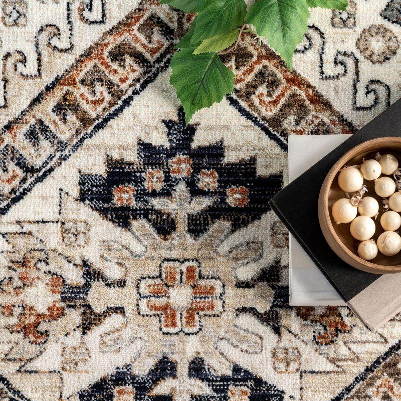 Nuloom Vanesa Transitional Medallion Fringe Area Rug