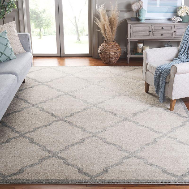 Amherst AMT421 Power Loomed Indoor Area Rug - Beige/Light Grey - 7'x7' - Safavieh