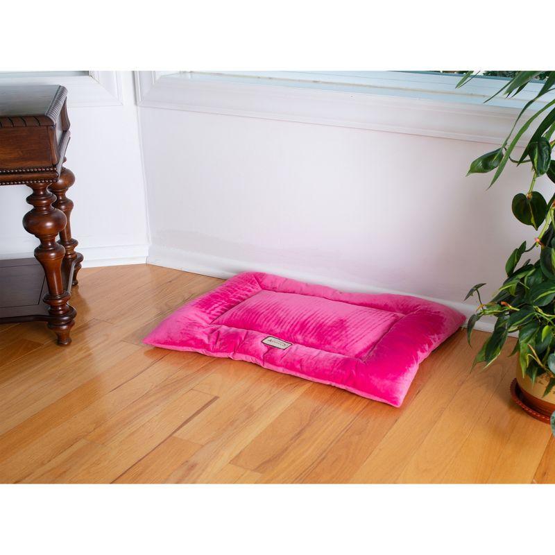 Armarkat Velvet Pet Bed