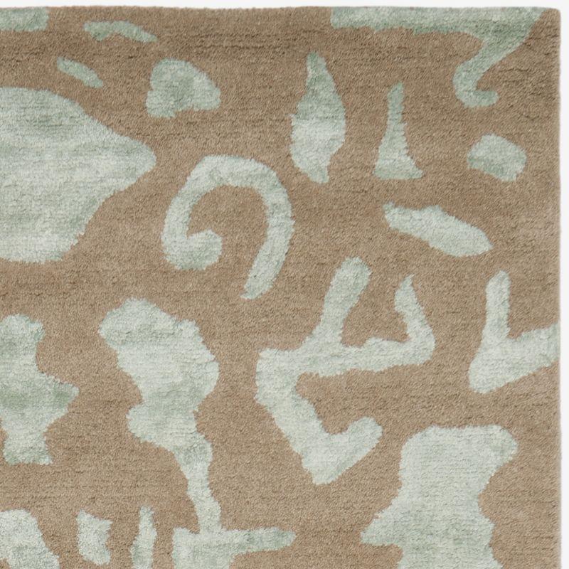 Soho SOH525 Hand Tufted Indoor Area Rug - Taupe/Light Blue - 5'x8' - Safavieh