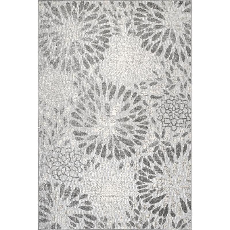 Nuloom Monique Floral & Paisley 5x8 Indoor/Outdoor Area Rug for Living Room Patio Deck Front Porch Kitchen, Light Grey/Ivory
