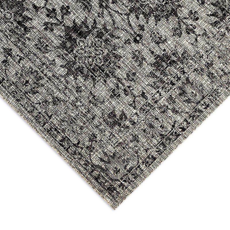 Liora Manne Carmel  Indoor/Outdoor Rug  Black..