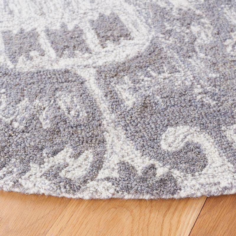 Ikat IKT653 Hand Tufted Area Rug - Grey/Ivory - 6' Round - Safavieh.