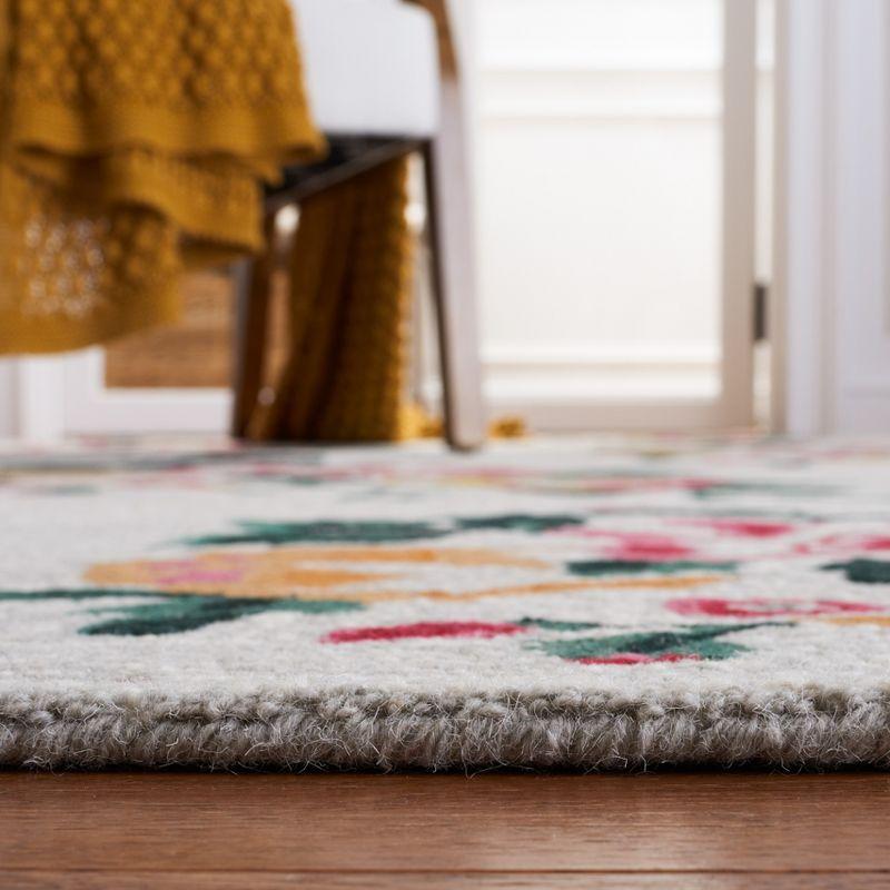 Jardin JAR156 Hand Tufted Area Rug  - Safavieh