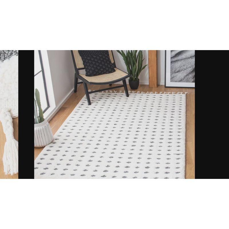 Moroccan Tassel Shag MTS690 Power Loomed Indoor Area Rug - Ivory/Grey - 5'3"x7'6" - Safavieh