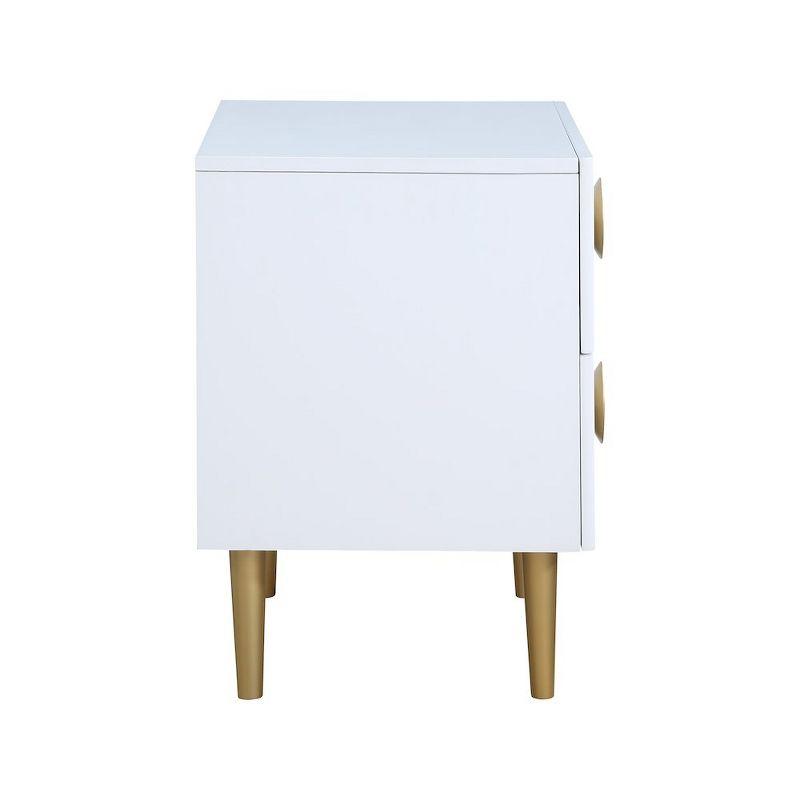 Meridian Furniture,Zayne White Nightstand