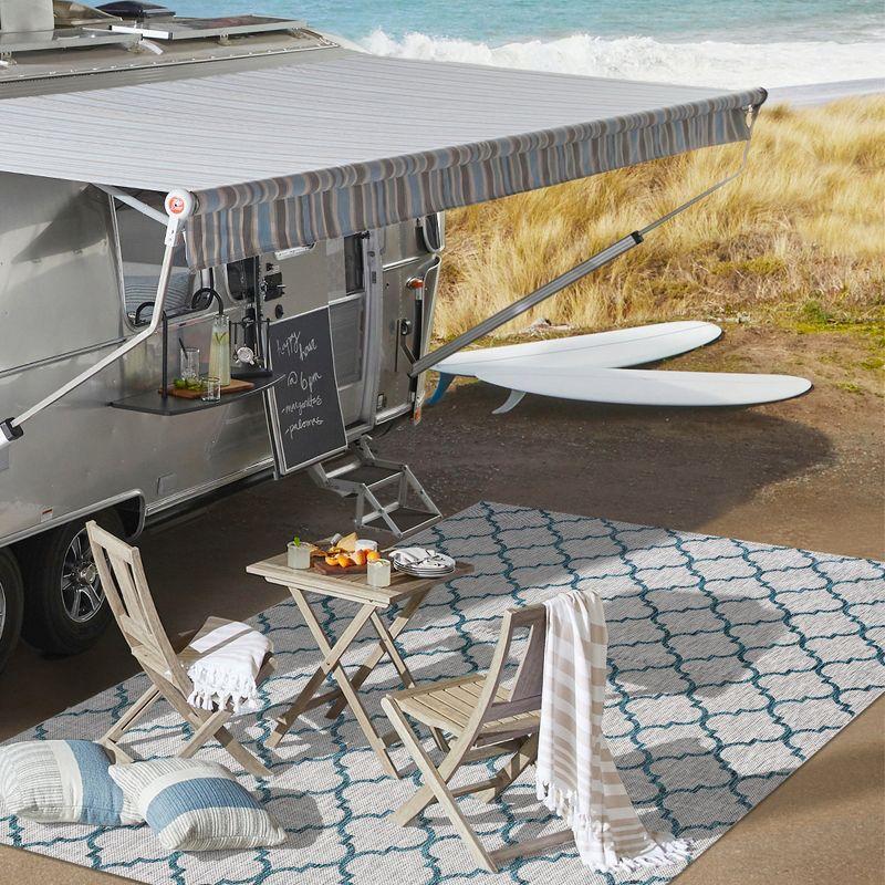 8'x10' Arabesque Ogee Trellis Indoor/Outdoor  Area Rug, Gray/Teal - JONATHAN Y