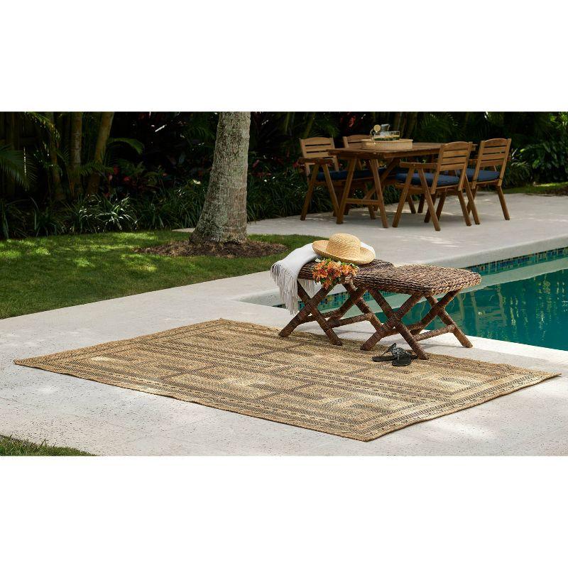 Momeni Hampton Gian Machine Loomed Indoor/Outdoor Rug Natural