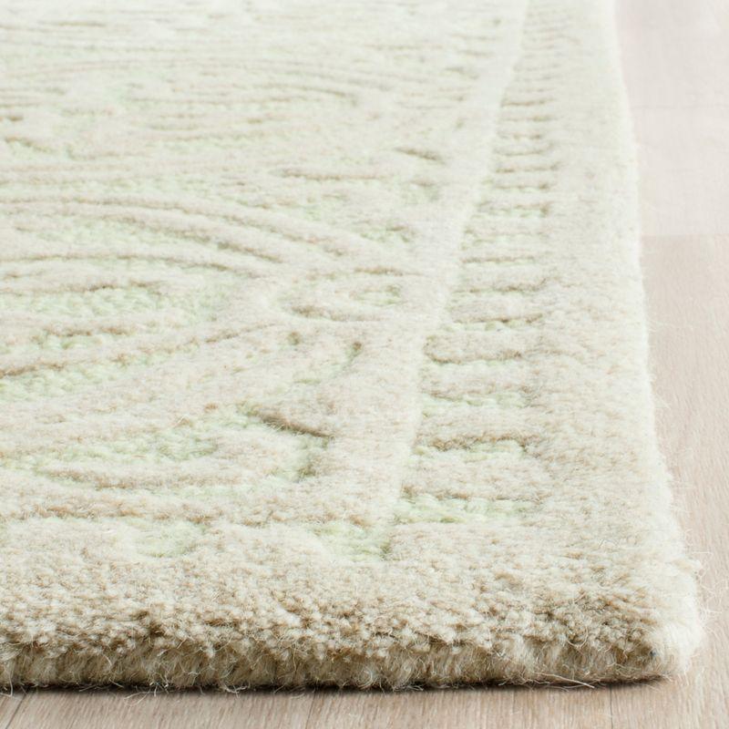 Cambridge CAM123 Hand Tufted Area Rug  - Safavieh