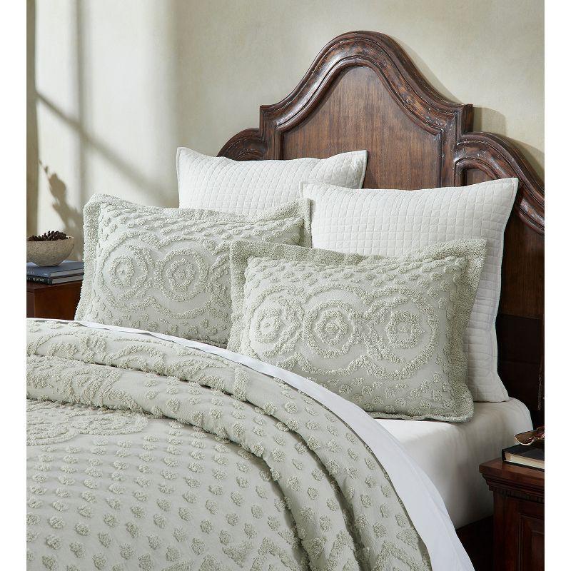 Better Trends Heirloom 100% Cotton Sham Machine Washable Pillow Cover with Medallion Pattern