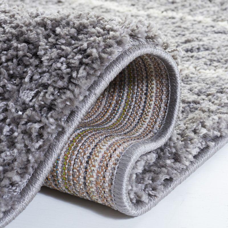 Venus Shag VNS604 Power Loomed Accent Rug - Grey/Ivory - 2'7"x5' - Safavieh.