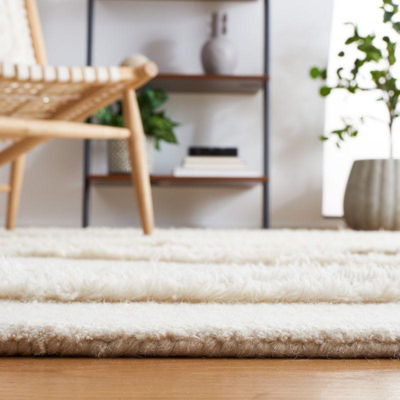 Casablanca CSB981 Hand Tufted Indoor Area Rug - Ivory/Brown - 6'x6' - Safavieh