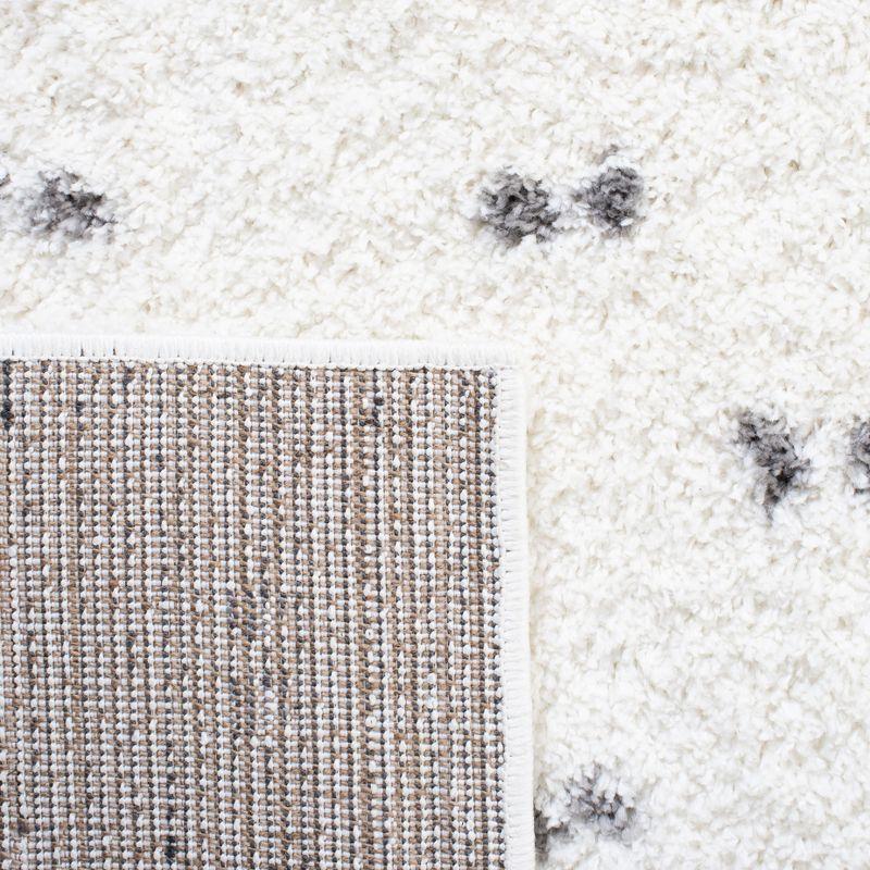 Gray and White Synthetic Berber Shag Area Rug 2'6" x 4'