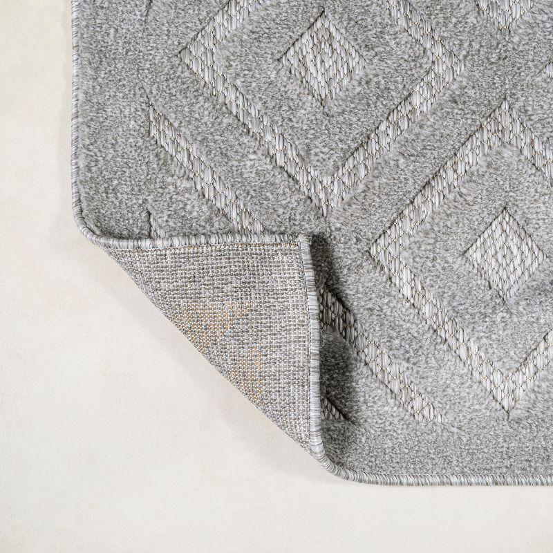 5' x 5' Portmany Neutral Diamond Trellis Indoor/Outdoor Area Rug, Light Gray - JONATHAN Y