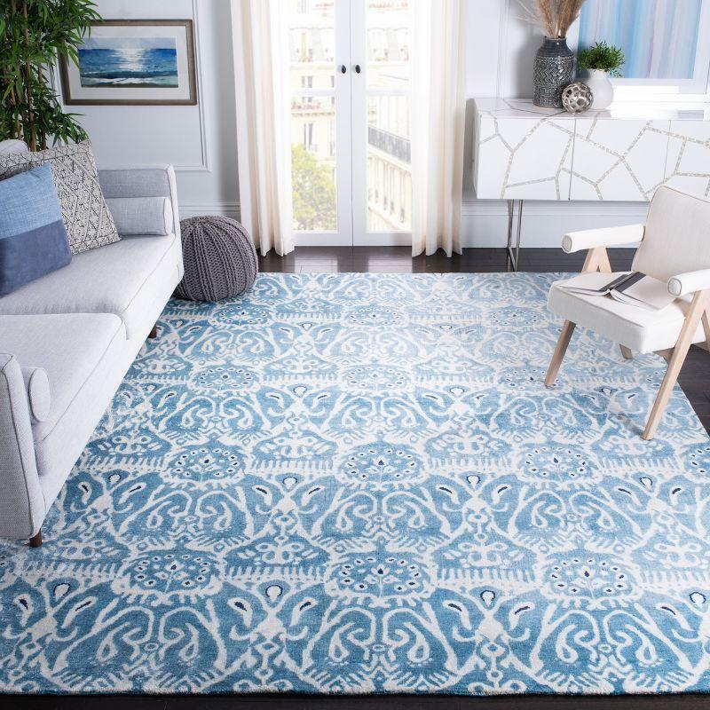 Luxor Light Blue Hand-Knotted Silk 6' x 9' Area Rug