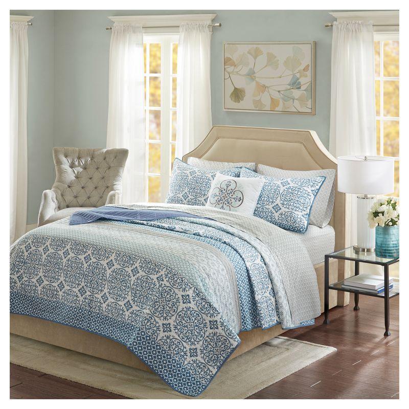 Sasha Complete Coverlet and Sheet Set